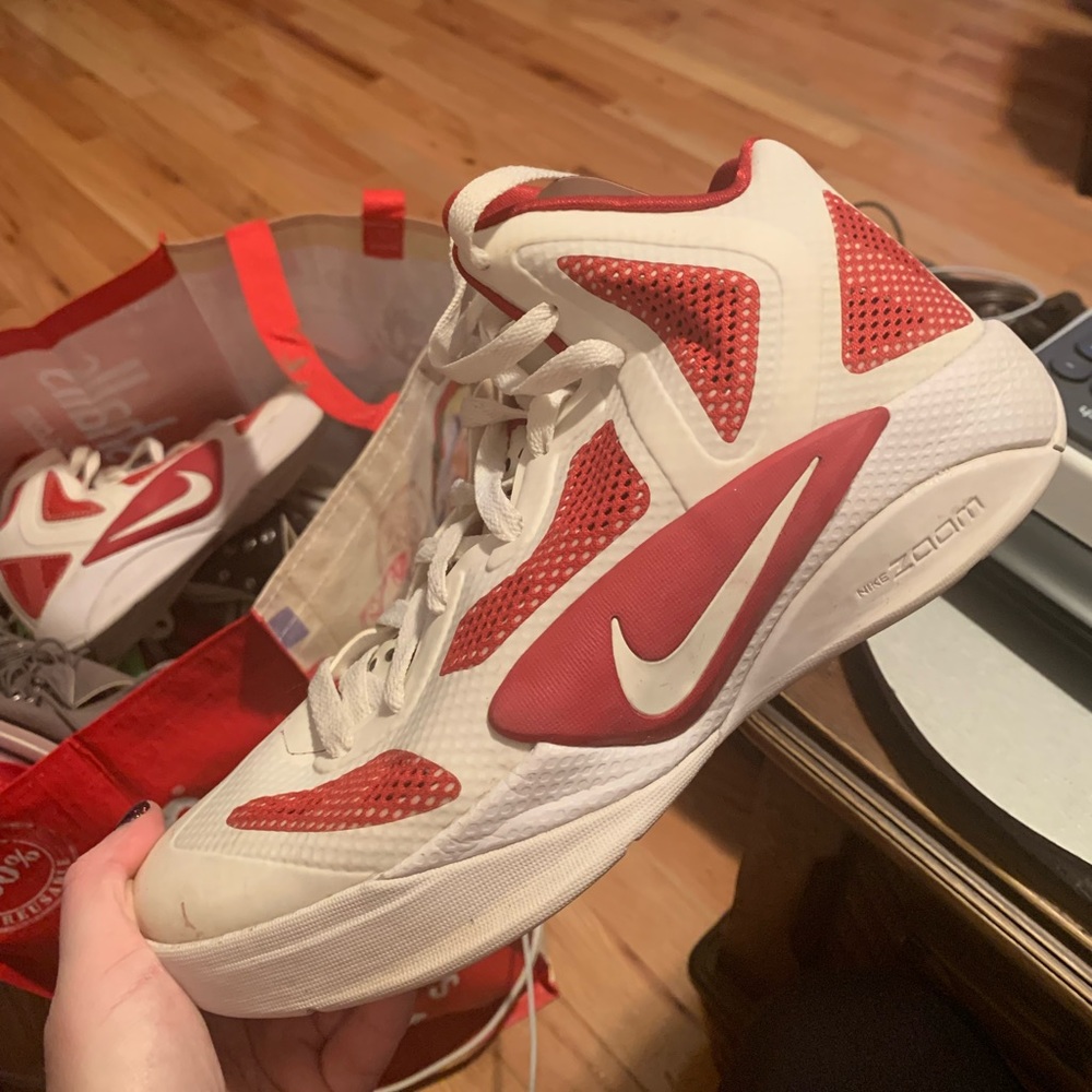 Nike zoom basketball shoes